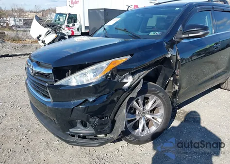 2016 Toyota Highlander Le Plus V6 from USA, damaged, VIN 5TDBKRFH7GS304972